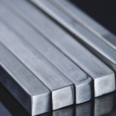 Пруток нержавеющий квадратный калиброванный 12Х18Н10Т 5х5 мм ГОСТ 8559-75