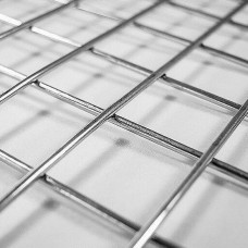 Сетка сварная нержавеющая квадратная в рулонах 08Х18Н10 50х50х3 мм ГОСТ 23279-2012